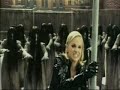 this is a deleted scene from scary movie 3 ps: the fighting scene was made without music i added the matrix song because it looked weird and creepy without it.
