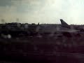 Avianca despegando de Miami Intl lloviendo