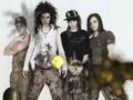 Tokio Hotel Vs. Jonas Brothers!!