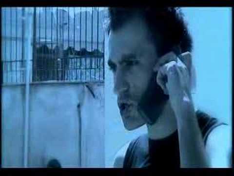 spirtokouto - MIA 8RYLIKH SYNOMILIA STO THLEFWNO.