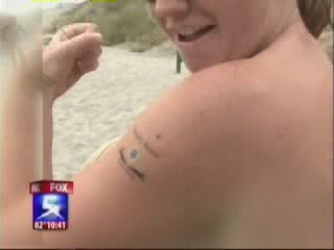 شاطى العرى - Blacks Beach Bares nude volleyball on Fox 5 News San Diego, Ca http://www.blacksbeach.org.