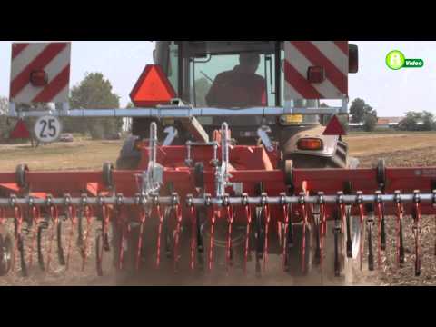 Bemutatkozik a Hattat traktor