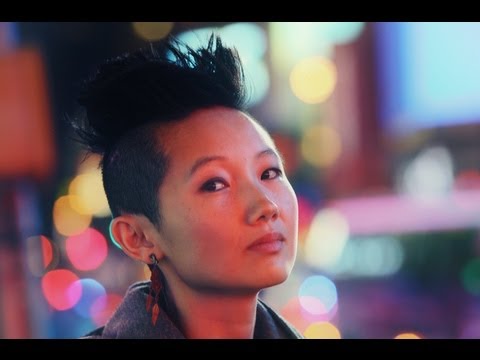 lighting - Sign up at http://theslantedlens.com for free video lighting tutorials & gear giveaways *** Photographing Bokeh: A Lighting Tutorial From Jay P. Morgan. ...