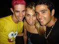 essas pessoas ai s�o muitu especiais pra mim...fazem e sempre v�o fazer parte da minha vida...
obrigadu por vcs existirem!!!!
