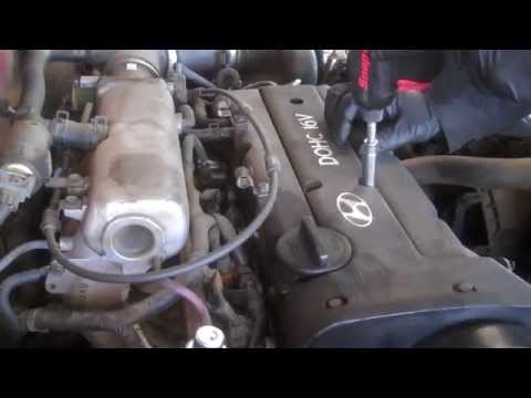 Valve cover replacement Hyundai Elantra 2000 2.0L 4 cylinder Install Remove Replace