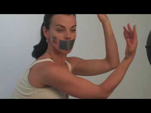 debi mazar