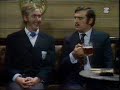 Monthy Python - skecz o natr?cie