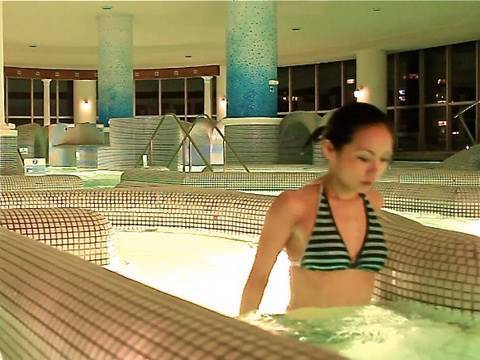 AQUATONIC,LAGUNA GAMAGORI / JAPAN