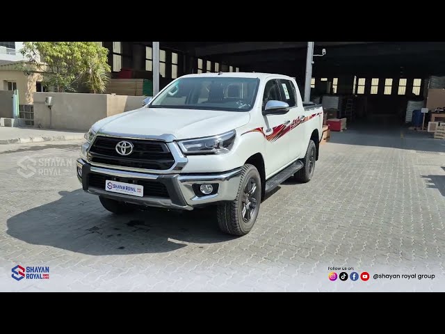 Toyota Hilux GLX 2.7L PETROL 4WD MT DC 2026MY video