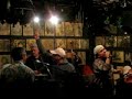 presentaci�n de su nuevo album en este clasico local salsero en caracas. dic-2006
....................spa�ol......ar......inglish................................
el guajeo band playing for first time new album at the temple of salsa venues in caracas.