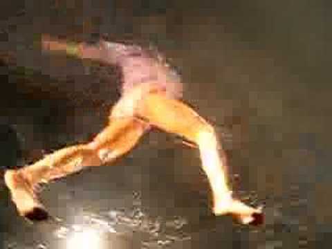 Fuerza Bruta, Premiere New York Performance