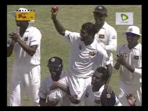 Muttiah Muralitharan's 800th wicket of his final Test match
