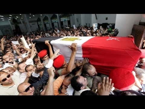 تشييع جثمان اللواء عمر سليمان - فيديو