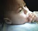 Tomas comiendo papilla
