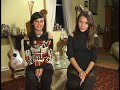 arami tocando arpa del paragua y chloe cantando parte 1
