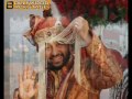 Clad in a red sari and flaunting diamonds and emeralds, actress Shilpa Shetty exchanged wedding vows with London-based businessman Raj Kundra in a close-knit family affair in Khandala The much-awaited wedding took place in the Bawa Villa, which is owned by Shilpa's friend and business partner Kiran Bawa.