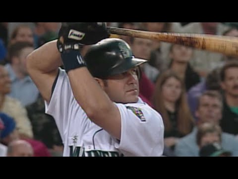 Video: Edgar Martinez homers off Roy Halladay