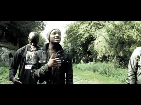 Oussen - OUSSEN & 13'K °°Father Help Me°° NEW CLIP !!! Nouveau Clip de OUSSEN & 13'K Réalisé par GREG SIMON pour H&G PROD Sur Une Musique de OXYDZ Avec la participati...