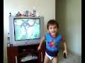 Léo cantando musikinha do ben 10 Léo cantando musikinha do ben 10