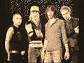 just a video of razorlight pictures i made. all comments welcome!