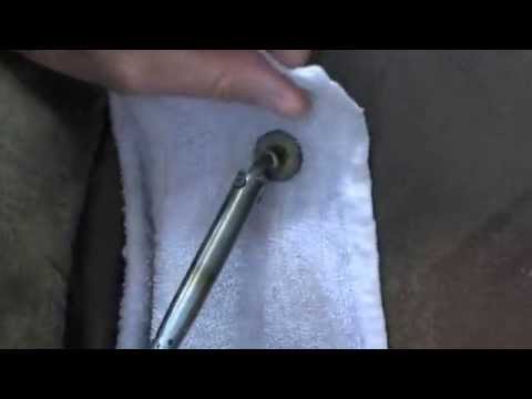video-linktoworks-How to Remove Hot Glue from Macro suede Fabric