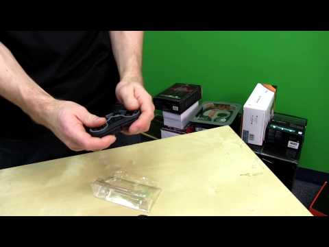 Bluetooth tips - Steelseries FREE Unboxing. This bluetooth game pad works with Android, iOS, Windows, and just about anything else that supports game pads! CA: http://ncix.co...
