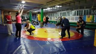 Как проходят женские тренировки в КСК. видео от тренеров.