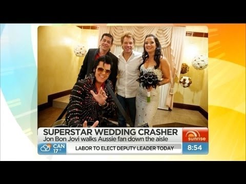 Bon Jovi crashes Aussie's wedding
