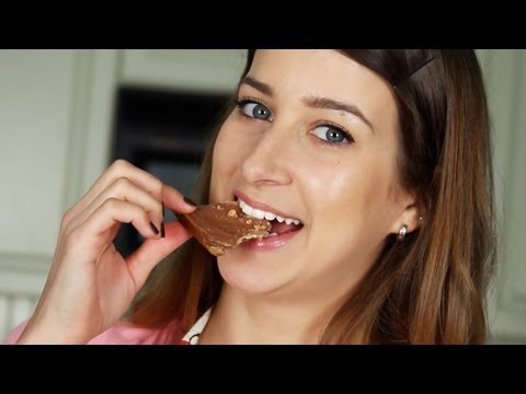 alli - Follow me on http://twitter.com/AlliTrippy Check out our daily vlogs http://youtube.com/CTFxC Hi guys! Welcome to another Ask Alli! If you have any questions...