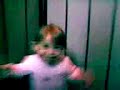 Mutlu bir down sendromlu bebek Mutlu bir down sendromlu bebek