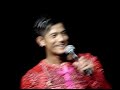 translation of the speeches: aaron kwok talks english and joking @ de show reel mohegan sun concert 12/22/07. in order to introduce the next song which is from the very distant past, he tried to figure out how to translate a certain chinese words into english. 