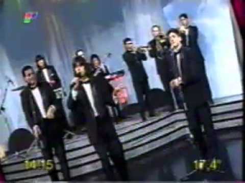 cumbia uruguaya - Y DESDE LA REPUBLICA ORIENTAL DEL URUGUAY NOS LLEGA ESTE EXITO SUDAMERICANO QUE TRASCENDIÓ FRONTERAS, ESTE COVER DE CUMBIA URUGUAYA BOQUITA VENENOSA NOS LA E...