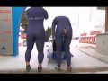 Публичный конфуз: лопнул комбинезон!