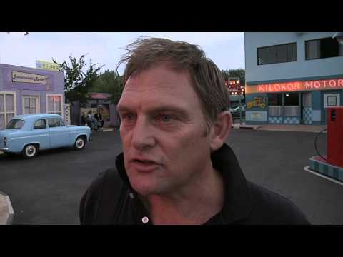 Pretville - Behind the Scene wi...