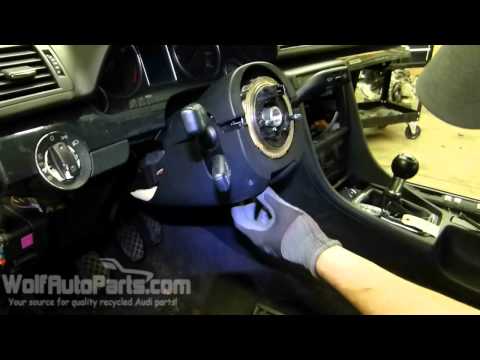 How to Remove the Steering Column Trim – B6 Audi A4 2002-2005 (Wolf Auto Parts)