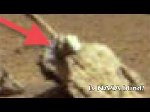 Latest - HOT NEW FINDING ON MARS! SHIPWRECK? One of NASA's latest pictures suggests very strongly, to me, that life used to exist on Mars. Note: PLEASE WATCH MY LATES...