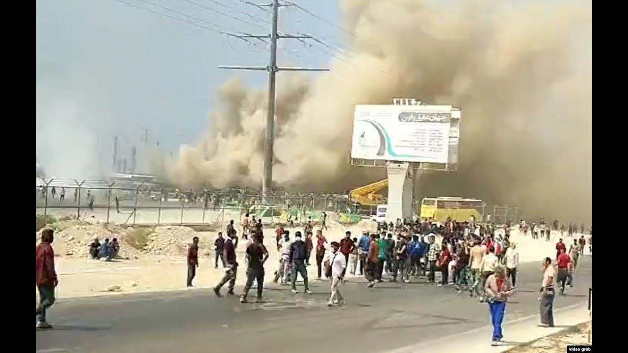 Iran: In Widening of Social Base of Protests, Oil Workers go on Strike in Support of Youth Demonstrators