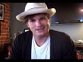 twitter.com/aplusk