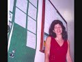 A primeira entrevista de Gisele Pecchio, autora da Coleção Toby, pioneira no formato acessível para crianças no Brasil, foi realizada pelo jornalista Adalberto Piotto, âncora de programa diário (CBN Total) na Rádio CBN, dia 9 de outubro de 2003. Na época, a emissora ainda não havia digitalizado o sistema de transmissão ea gravação que resultou nesse audiovisual foi digitalizada a partir de K-7. O arquivo compõe a memória de trabalho autoral pioneiro no Brasil, de edição independente, que mereceu a atenção de outros importantes comunicadores, entre eles: Marcus Aurélio Carvalho (Rádio Globo-CBN), Karina Pachiega (TV Diário-Globo Mogi das Cruzes), Fabiana Novelo (Eldorado AM), Luiz Deganello (Trianon) e José Paulo de Andrade (BAND), este último o maior de todos os incentivadores do projeto e um incansável apoiador no microfone do Pulo do Gato e do BAND Gente. A vantagem do canal MeninoToby no YouTube é poder reunir esta memória do Rádio, com a memória visual, em espaço interativo onde cabem correções, opiniões e atualizações contínuas ao projeto cultural e educativo da autora. Por falar em correção, a escola Amauri Marques de Oliveira, citada na entrevista, em 2003, compõe a rede de ensino particular da cidade de Osasco (SP).