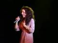 videos de Isabel singing in the WOW Factor Final
