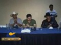jorge ramos con cientos de verde ecologistas