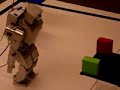 Un robot pilot� par la pens�e