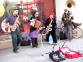 Musica en El Portal de l´Angel,Barcelona/Niño hipnotizado... Musica en El Portal de l´Angel,Barcelona/Niño hipnotizado...