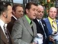 2009-12-06 | Fritz Walter mit WM-Team von 1954 beim Blauen Bock 1973 ~> mit dem Lied "Schwarz und wei". Dabei waren: Werner Kalmeyer, Uwe Seeler, Horst Eckel, Ottmar Walter, Werner Liebich, Max Morlock, Willi Schulz ...  (<span>10)