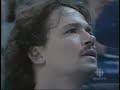 Edmonton Oilers Fans sing O Canada