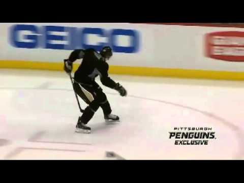 Crosby - Various clips of Sidney Crosby practicing with Pittsburgh Penguins. Creative skills and stickhandling. I do not own the right to these clips.