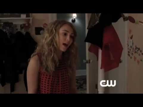The Carrie Diaries - Mom's Purse - Sneak Peek
