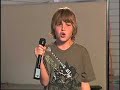 Axil Kollist sings his song 