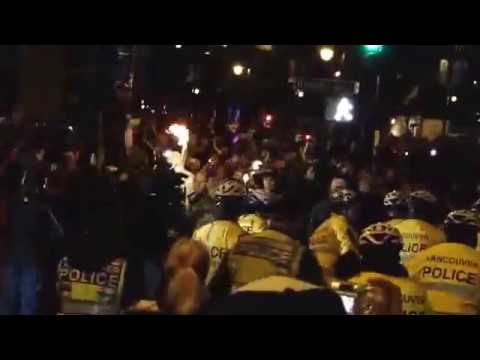 Vancouver Olympic Torch Relay - Michael Buble - 02/11/2010