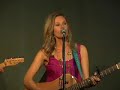 Elizabeth Cook \"Sunday Morning\"